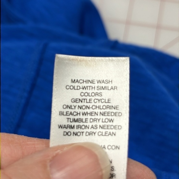 CHICO'S Set of 2 V-Neck 3/4 SLV Cotton Black and Bright Blue Pullover Tops SZ XL - Picture 14 of 16